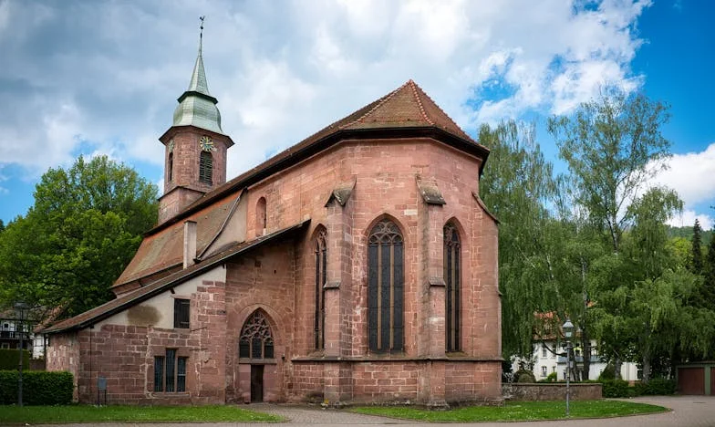 "Moje Dzieci Uważają, że Jestem Złą Babcią": Wszystko Przez to, że Nie Mogę Zabrać Wnuków na Całe Lato